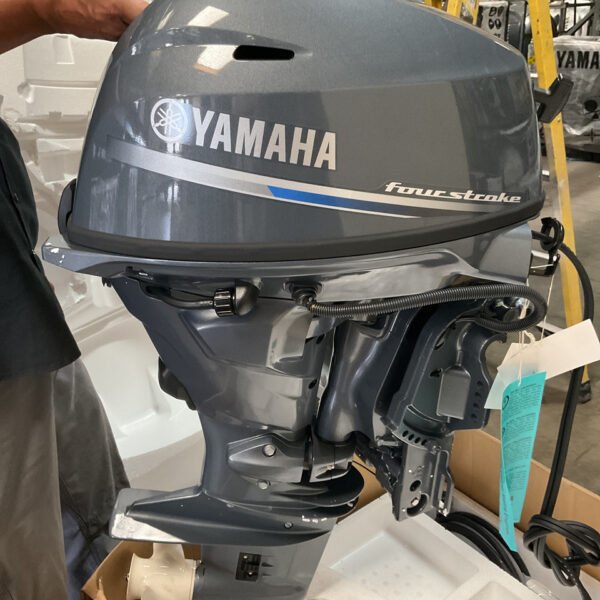 Yamaha F25SWTC 25HP Outboard | Remote Mechanical | 15" Shaft | Electric + Manual Start | Scratch & Dent